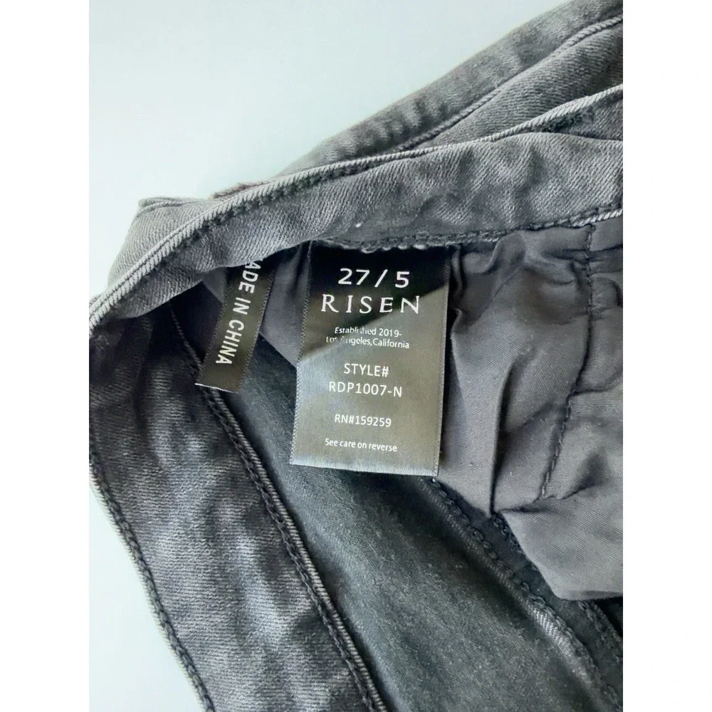 RISEN Jeans Women's 27/5 Gray Distressed Skinny Jeans Stretch Cropped